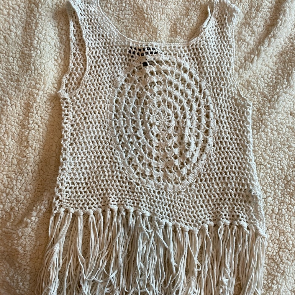 Cropped fringe crochet tank